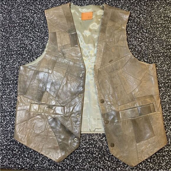 One of a kind Leather Patch Vest - Picture 9 of 12